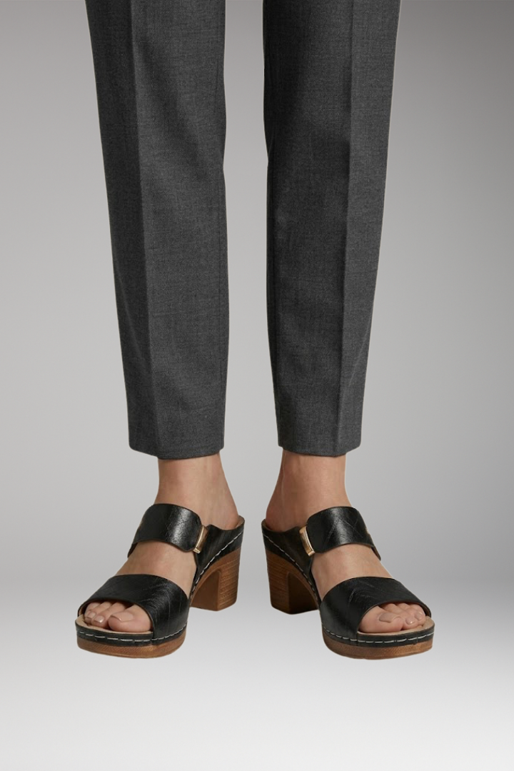 Women's Orthopedic Sandals with Cushioned Insole and Slip-Resistant Outsole