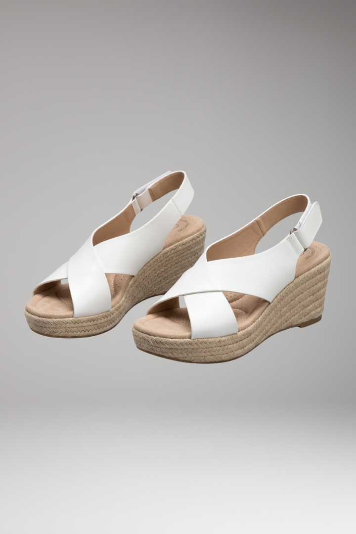 Women's Orthopedic Sandals with Cushioned Sole and Adjustable Straps