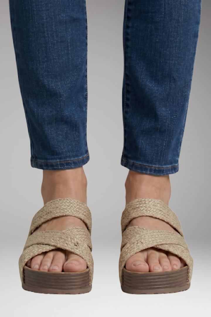 Women's Orthopedic Sandals with Cushioned Soles and Adjustable Straps