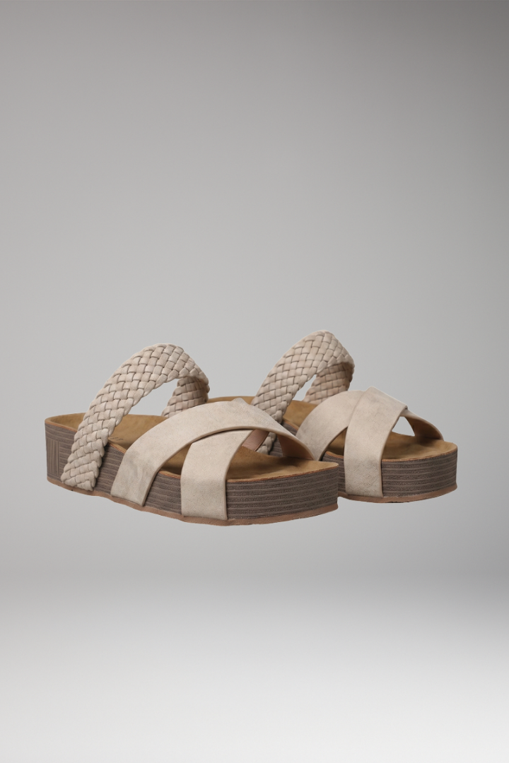 Women's Orthopedic Sandals with Shaped Soles and Non-Slip Grip