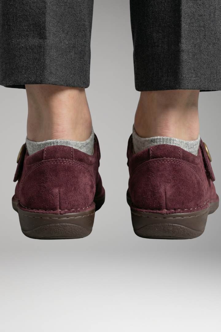 Women's Orthopedic Shoes with Built-In Support and Breathable Comfort