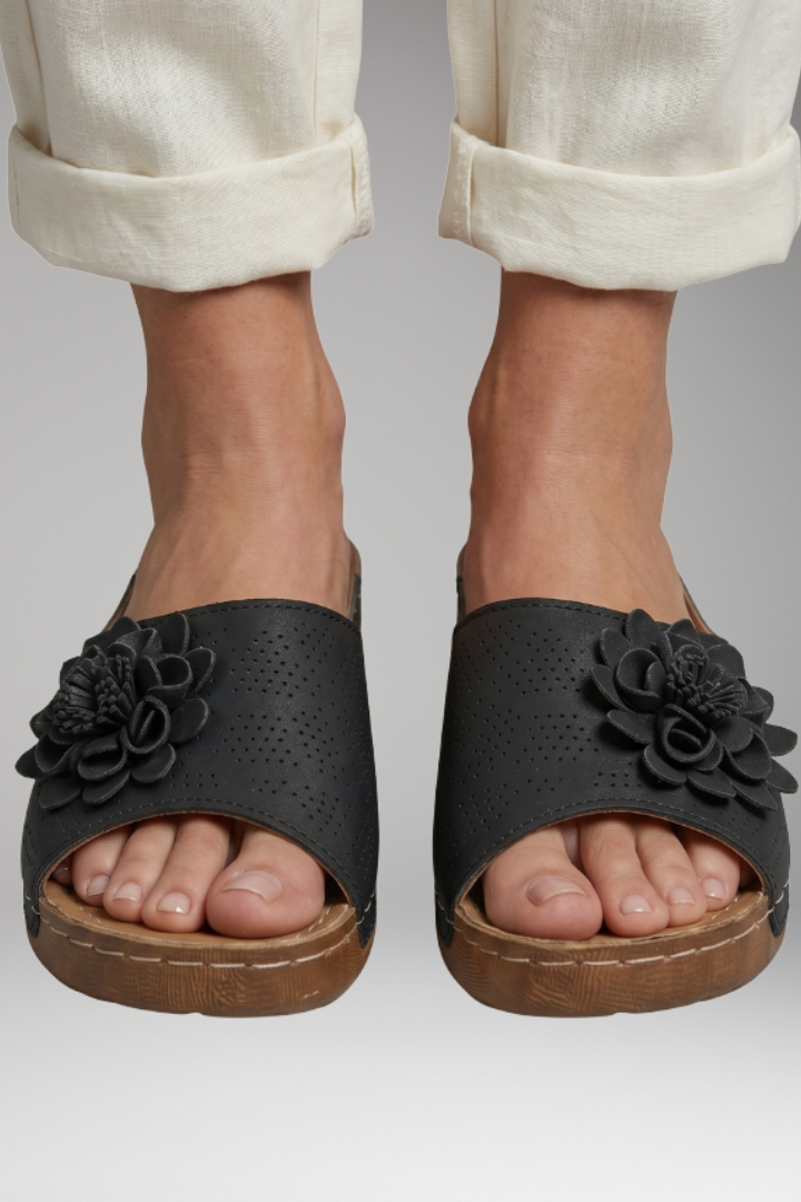 Women's Orthopedic Shoes with Cushioned Arch and Handstitched Construction