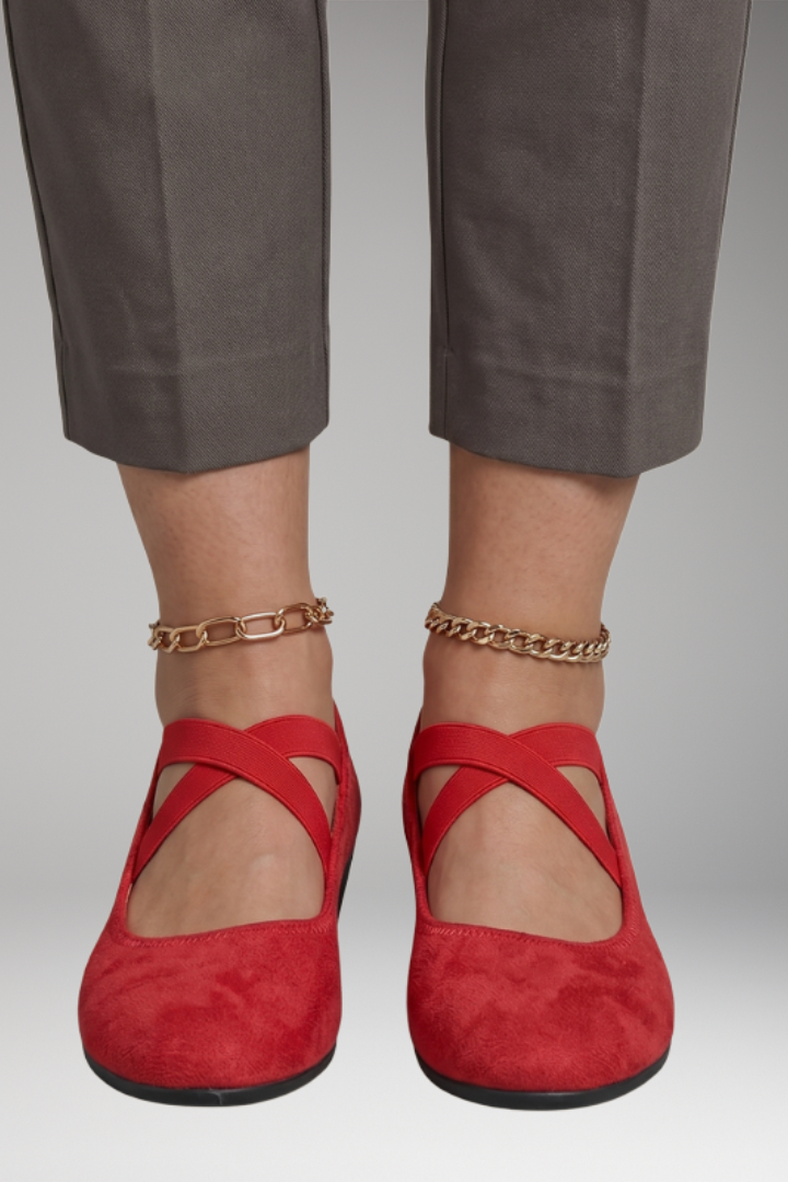 Women's Orthopedic Shoes with Cushioned Soles and Slip-On Fastening