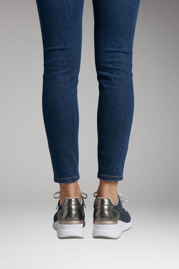 Women's Orthopedic Shoes with Wide Toe Box and Arch Support