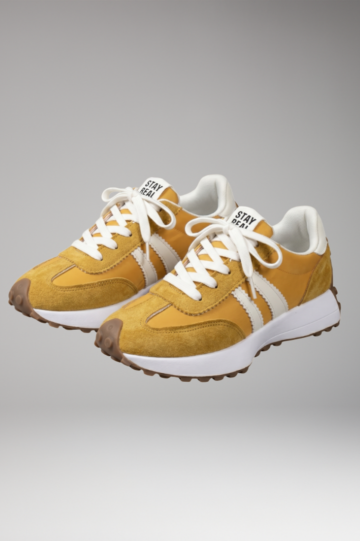 Women's Orthopedic Sneakers with Arch Support and Padded Uppers