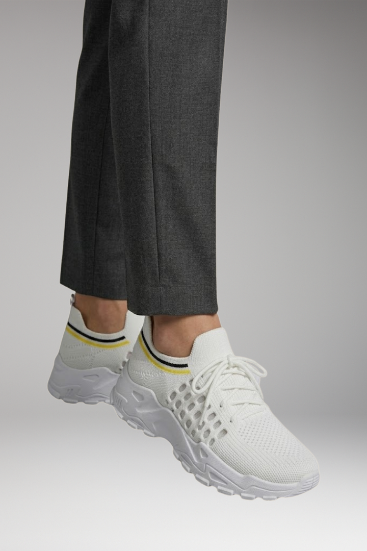 Women's Orthopedic Sneakers with Arch Support and Shock-Absorbing Soles