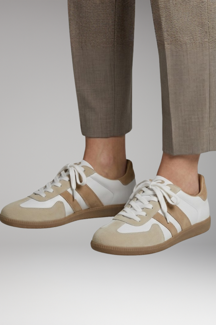 Women's Orthopedic Sneakers with Arch Support and Wide Toe Box