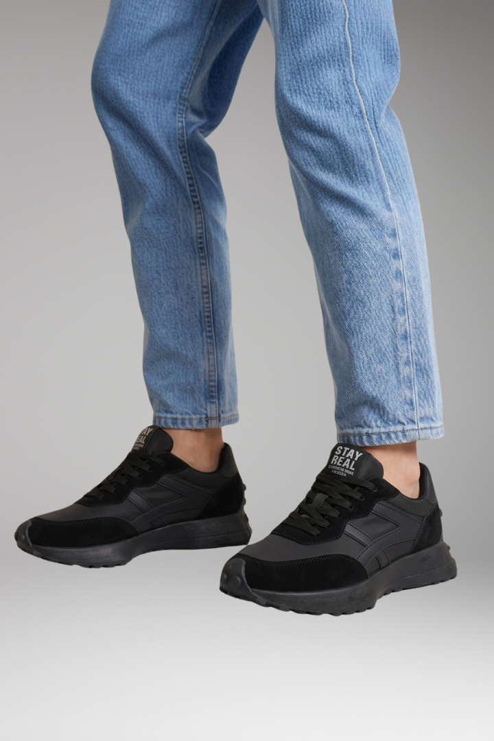 Women's Orthopedic Sneakers with Cushioned Soles and Mesh Surfaces