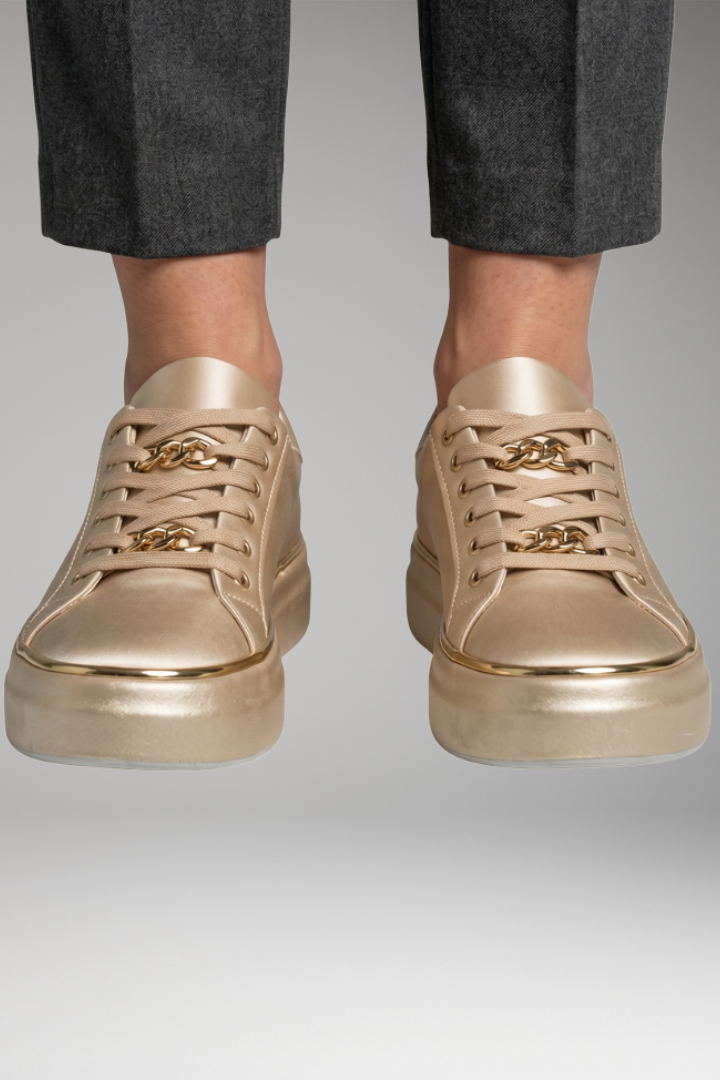 Women's Orthopedic Sneakers with Shock-Absorbing Soles and Secure Lace-Up Fit
