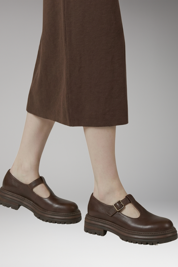 Women's Orthopedic with Adjustable Straps and Cushioned Soles