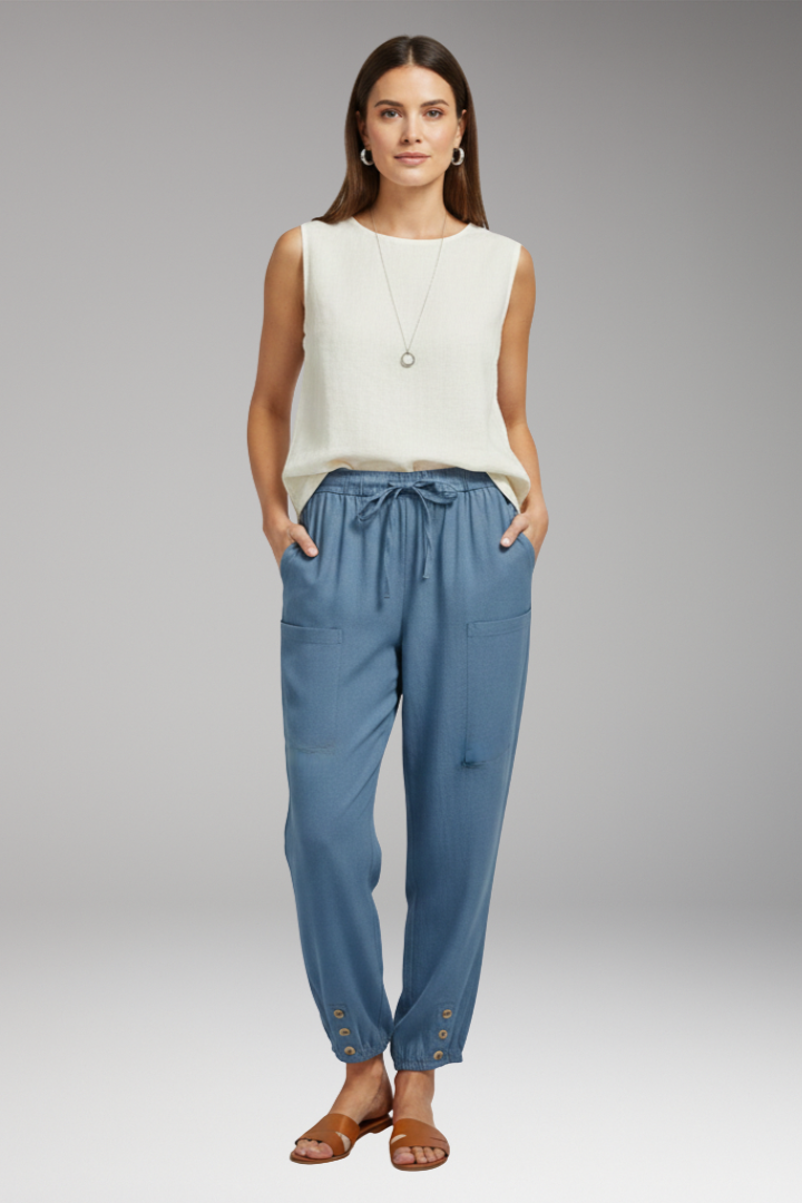 Women's Pants with Drawstring Waist and Side Pockets