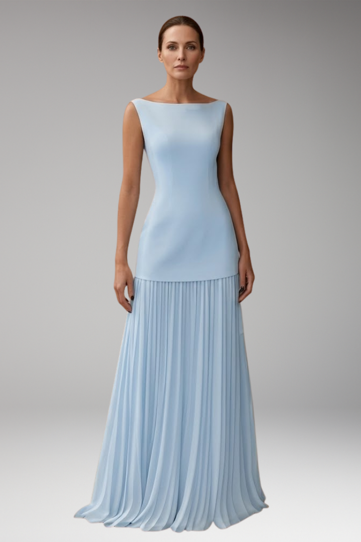 Women's Pleated Maxi Dress with Sleeveless Bodice and Flowing Skirt