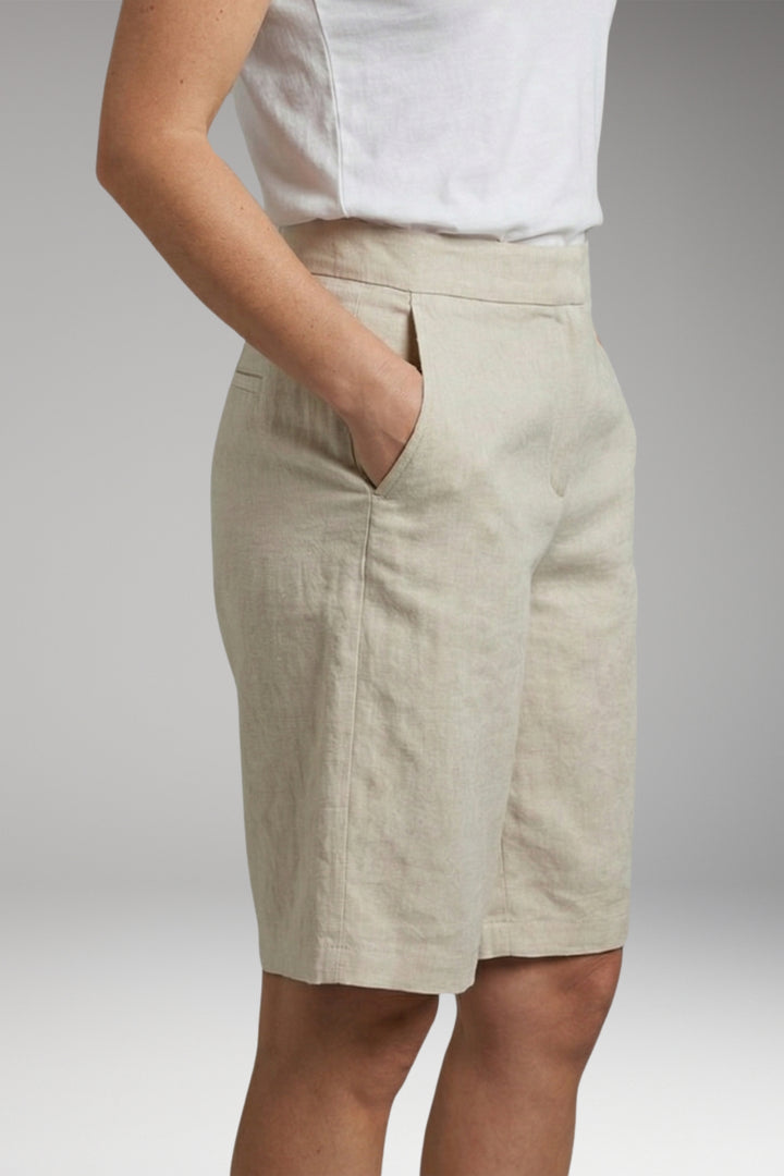Women's Shorts with Elastic Waist and Side Pockets
