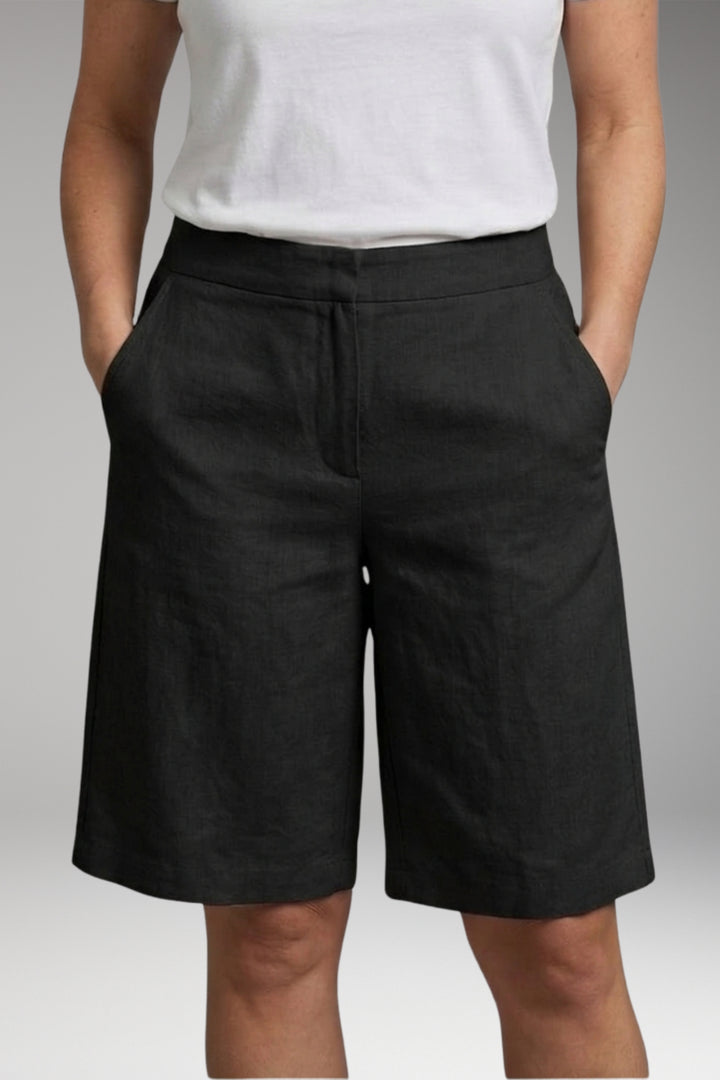 Women's Shorts with Elastic Waist and Side Pockets