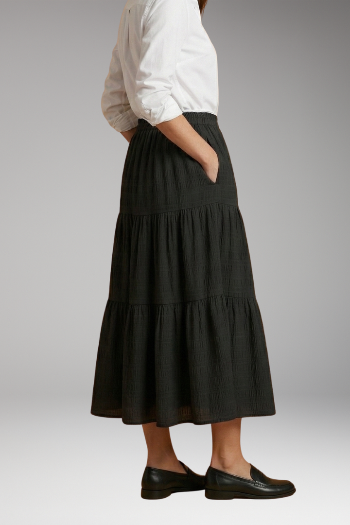 Women's Skirt with Tiered Layers and Elastic Waist