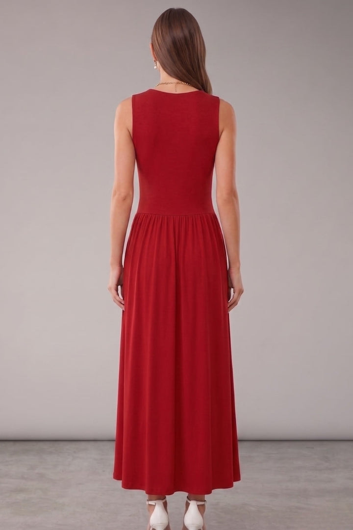 Women's Sleeveless Midi Dress with Pockets