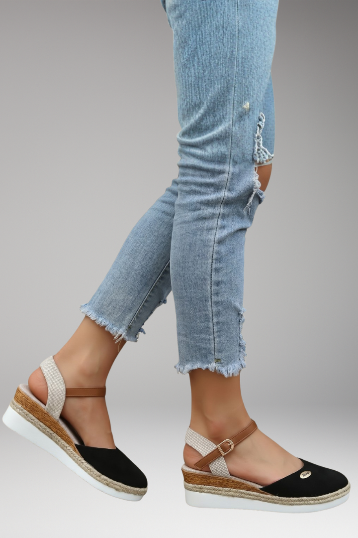 Women's Summer Sandals with Orthopedic Support and Stability Sole
