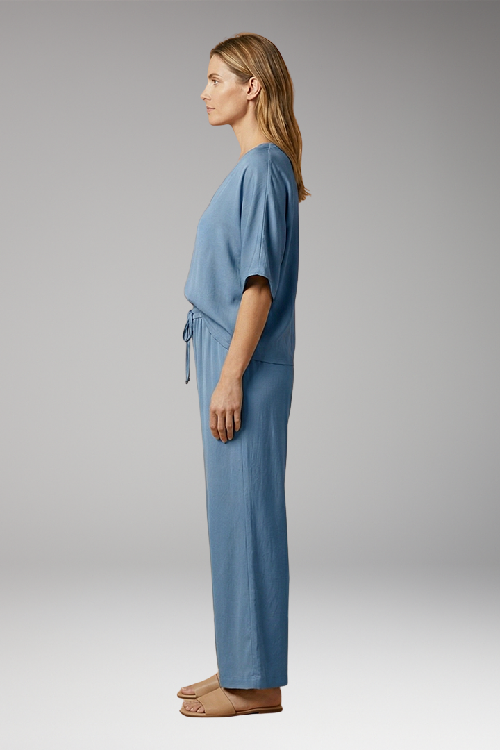 Women's Summer Two-Piece Set with V-Neck and Wide-Leg Pants