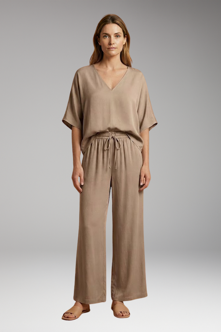 Women's Summer Two-Piece Set with V-Neck and Wide-Leg Pants