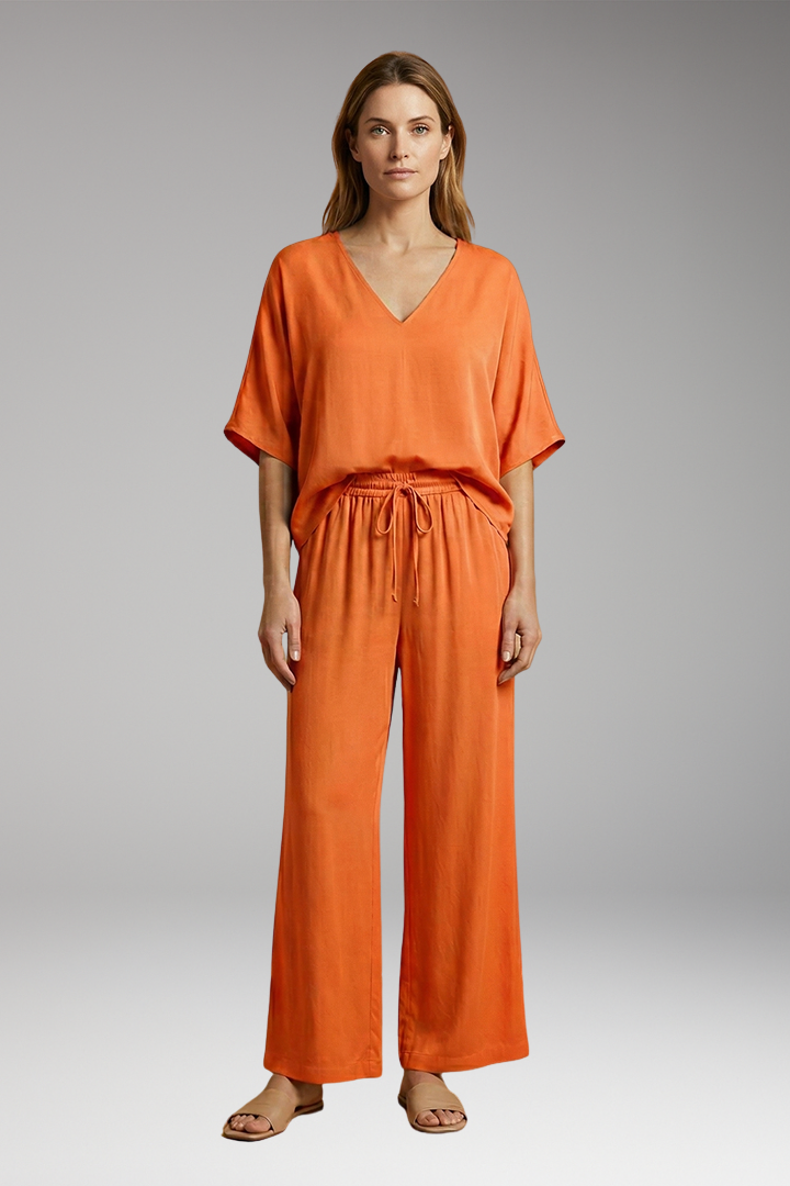 Women's Summer Two-Piece Set with V-Neck and Wide-Leg Pants