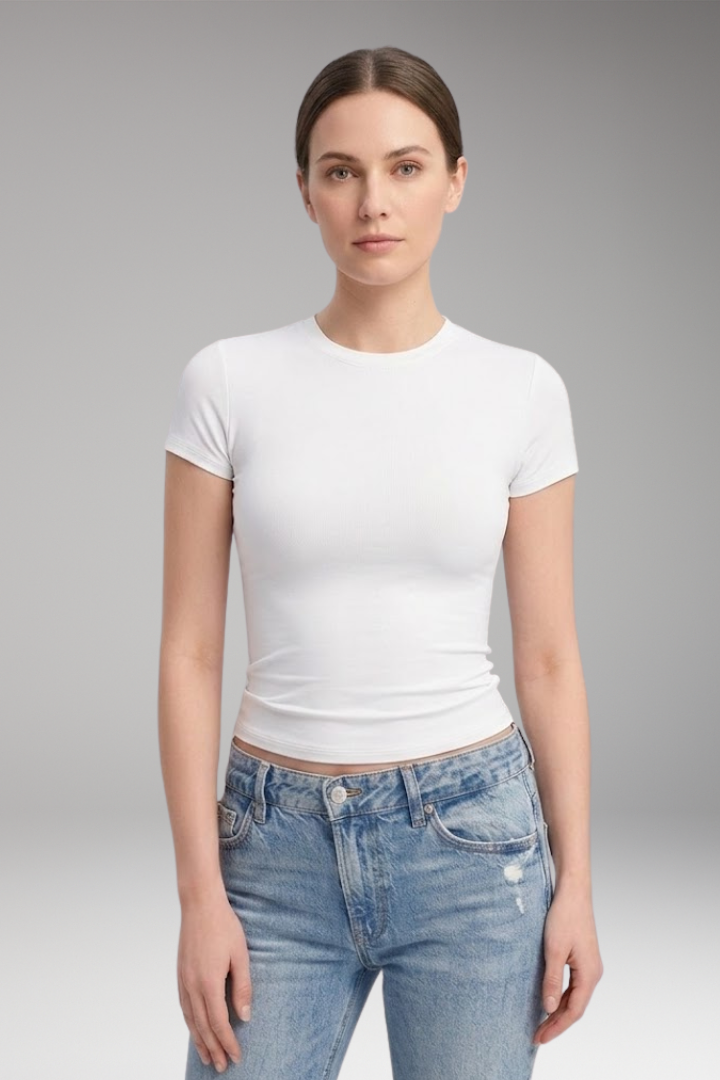 Women's T'Shirt with Round Neck and Fitted Cut