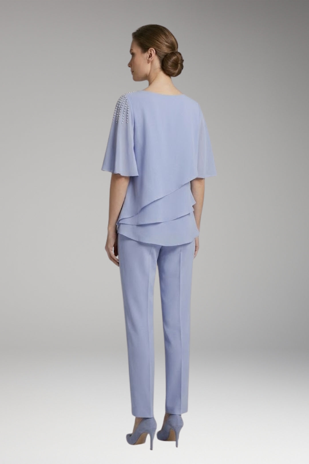 Women's Two-Piece Set with Round Neck and Straight-Leg Trousers