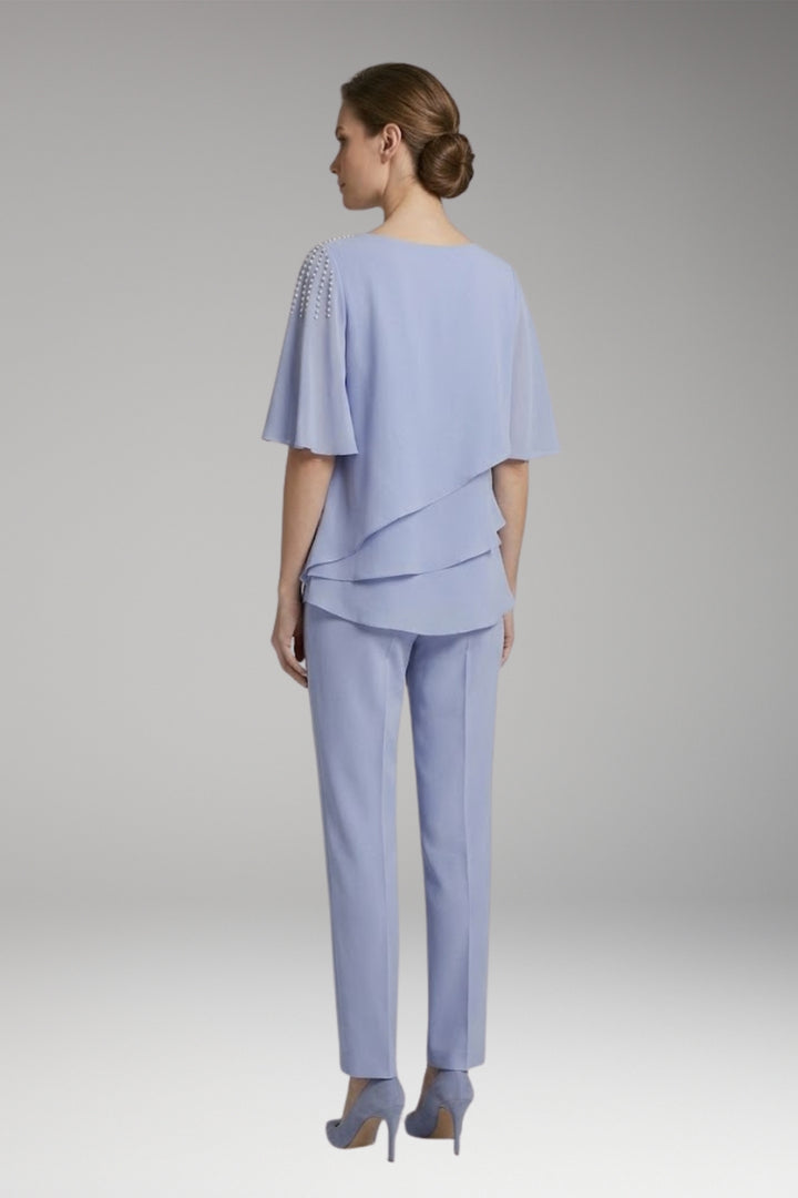 Women's Two-Piece Set with Round Neck and Straight-Leg Trousers
