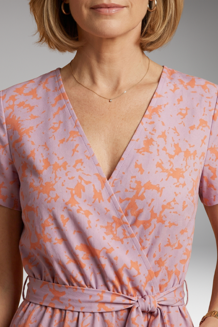 Women's V-Neck Maxi Dress with Floral Print and Sleeveless Design