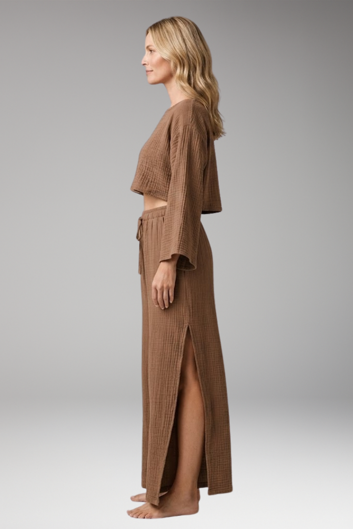 Women's co-ord set cropped long sleeve top and wide-leg slit pants
