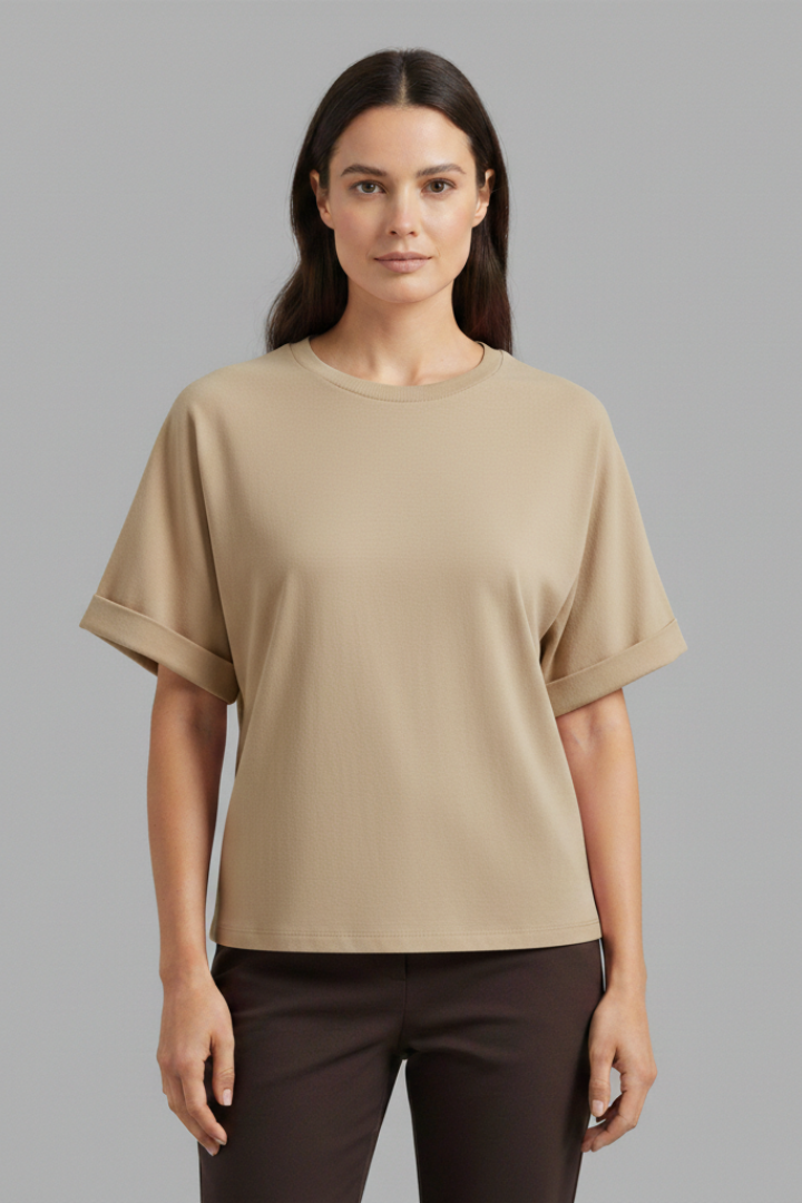 Women's Oversized T-Shirt with Round Neck and Wide Sleeves