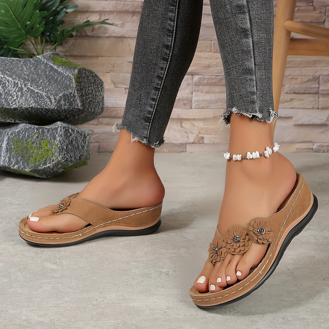 Women's Orthopedic Sandals with Arch Support and Cushioned Insoles