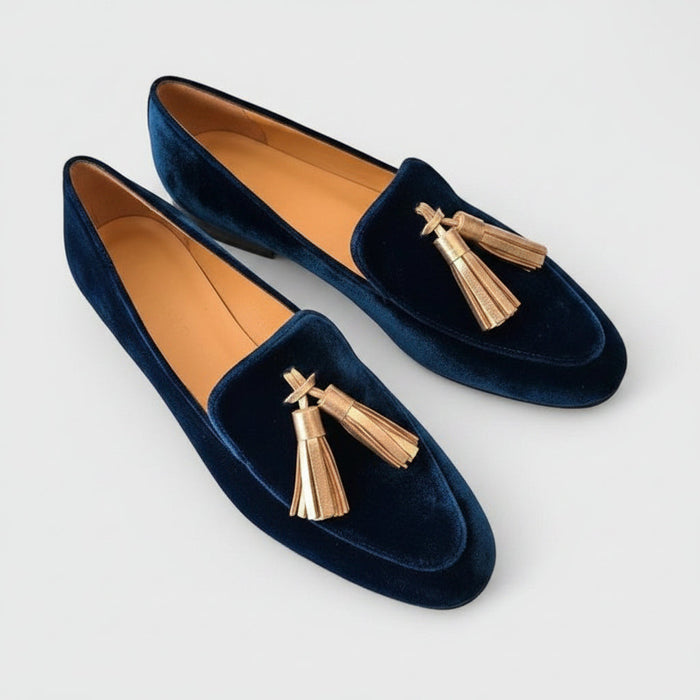 Women's Loafers with Tassel Detail Slip-On Flat Shoes